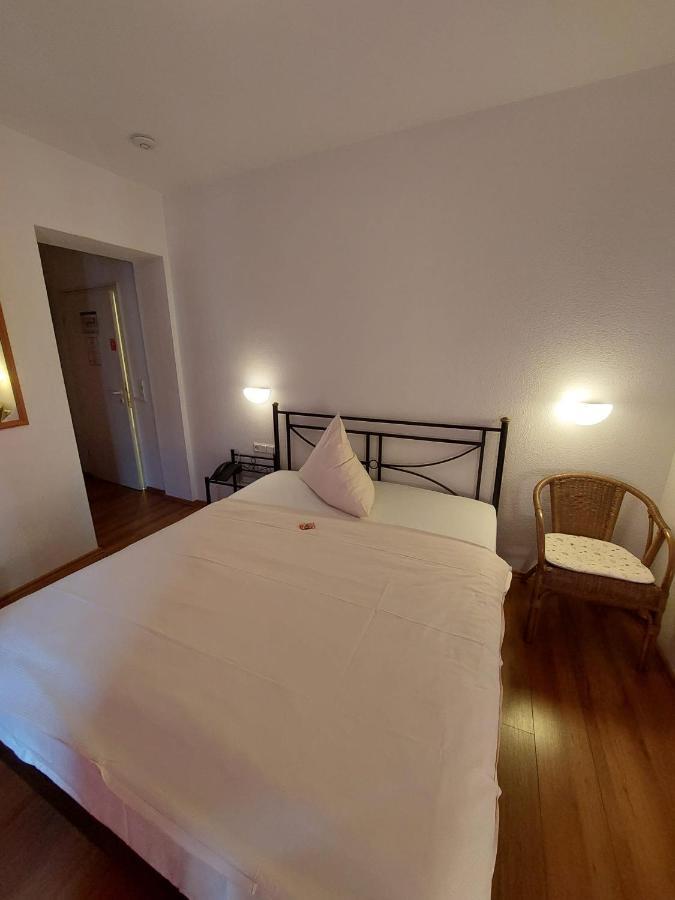 Hotel Goldener Stern ザンクト・イングベルト エクステリア 写真