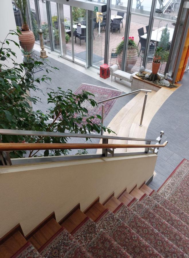 Hotel Goldener Stern ザンクト・イングベルト エクステリア 写真